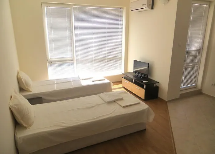 In Azalia 2 Complex Apartment Nessebar